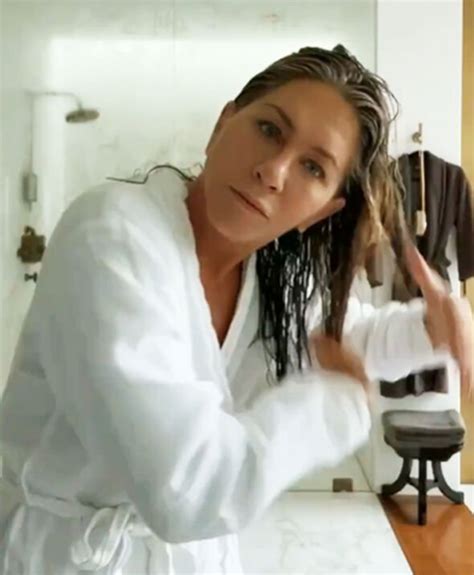 pictures of jennifer aniston nude|Jennifer Aniston, 53, strips naked for shower selfie as hair icon ...